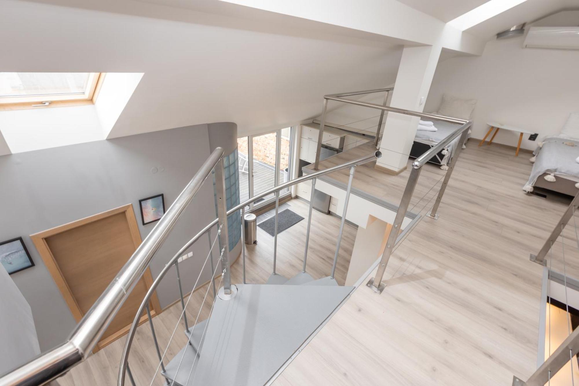 Penthouse Apartment With Terrace Riga Buitenkant foto