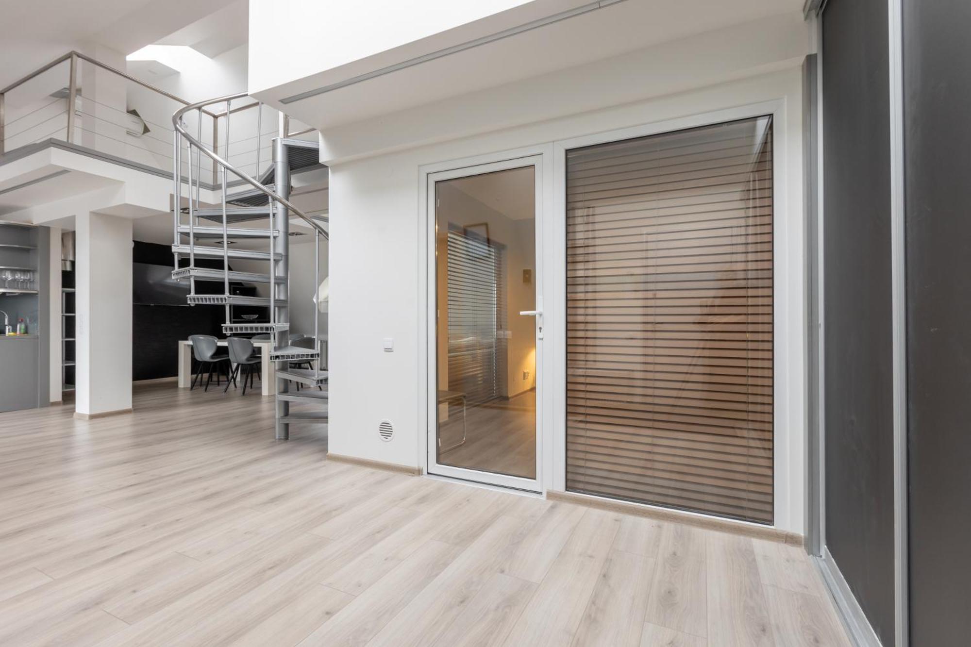 Penthouse Apartment With Terrace Riga Buitenkant foto